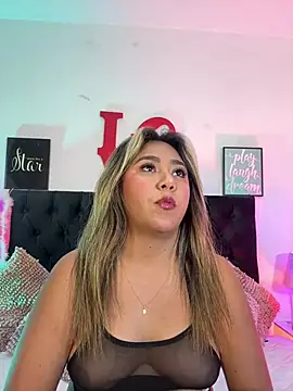 AriannaTorres online show from 16, 2, 2026