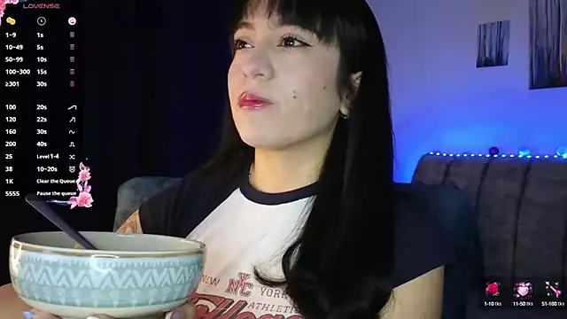 ZaraDames  online show from 25, 9, 2025