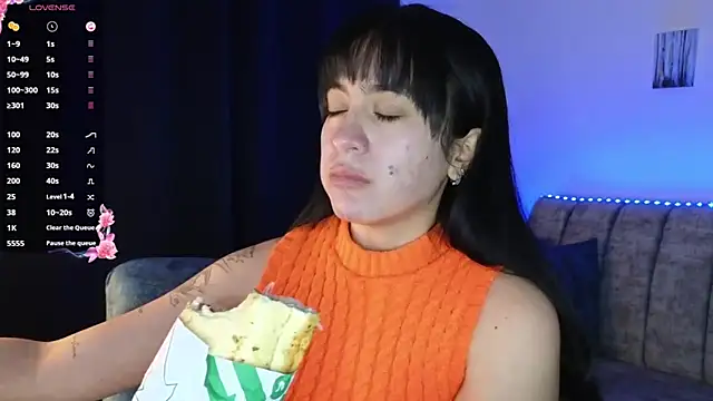 ZaraDames  online show from 3, 10, 2025