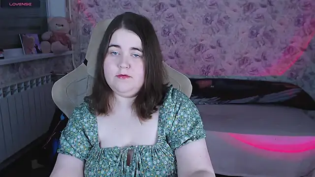Estelle Hicks online show from 14, 5, 2026