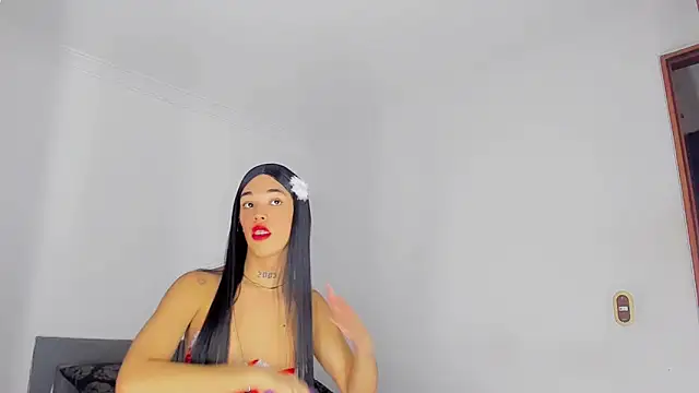 LittleEmmaa online show from 10, 3, 2025