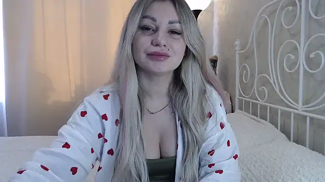 Snapshot of ShyEvaa chatting on 24, 1, 2025 ShyEvaa online show from 24, 1, 2025