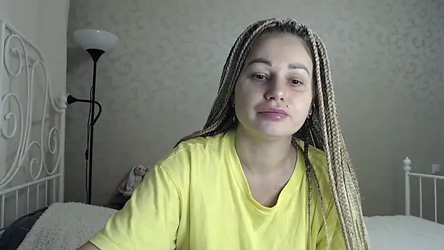 Snapshot of ShyEvaa chatting on 31, 10, 2025 ShyEvaa online show from 31, 10, 2025