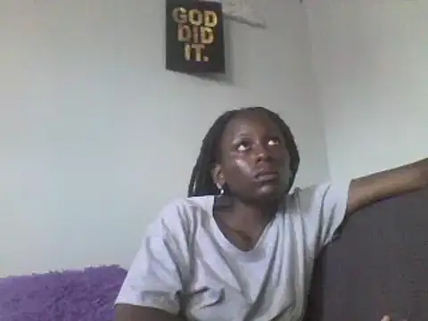 Snapshot of chilliedoug chatting on 15, 12, 2024 chilliedoug online show from 15, 12, 2024