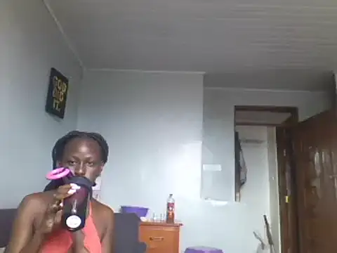 Snapshot of chilliedoug chatting on 22, 12, 2024 chilliedoug online show from 22, 12, 2024