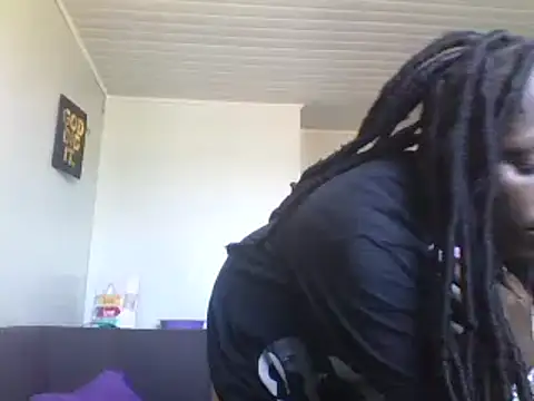 Snapshot of chilliedoug chatting on 24, 12, 2024 chilliedoug online show from 24, 12, 2024