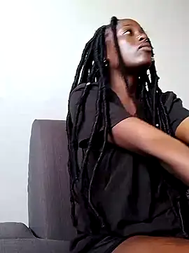 Snapshot of chilliedoug chatting on 4, 1, 2025 chilliedoug online show from 4, 1, 2025