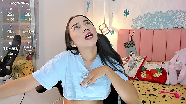 Snapshot of SUNNYCYRUS chatting on 27, 12, 2024 SUNNYCYRUS online show from 27, 12, 2024