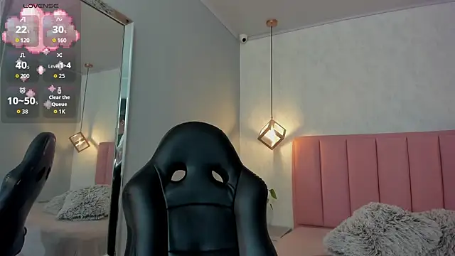 Snapshot of SUNNYCYRUS chatting on 30, 9, 2025 SUNNYCYRUS online show from 30, 9, 2025