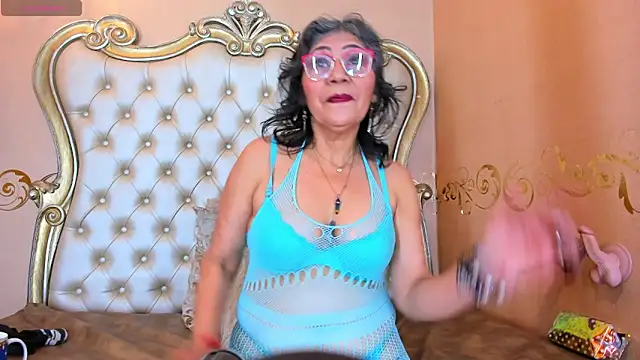 Snapshot of Celeste_Baker_ chatting on 21, 1, 2025 Celeste Baker online show from 21, 1, 2025