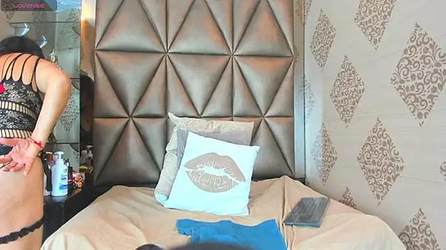 Snapshot of Celeste_Baker_ chatting on 22, 3, 2025 Celeste Baker online show from 22, 3, 2025