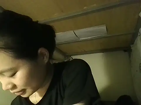 Snapshot of Be-MyMy chatting on 8, 11, 2025 Be-MyMy online show from 8, 11, 2025