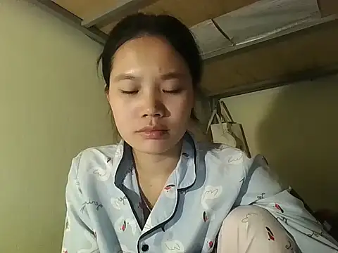 Snapshot of Be-MyMy chatting on 18, 11, 2025 Be-MyMy online show from 18, 11, 2025