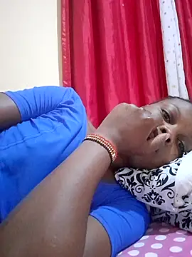 Snapshot of Freya_004 chatting on 14, 9, 2025 Freya 004 online show from 14, 9, 2025