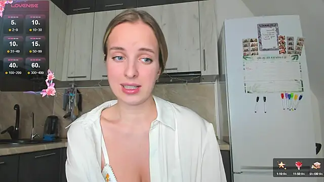 violet blue eyes online show from 18, 12, 2024