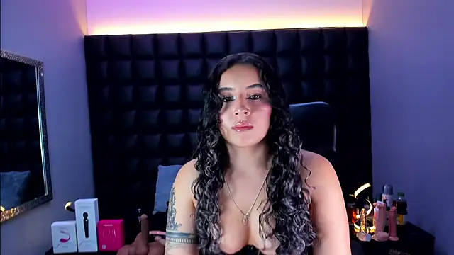 Snapshot of celeste_blue69 chatting on 7, 7, 2026 celeste blue69 online show from 7, 7, 2026