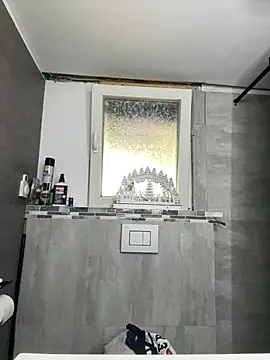 Snapshot of Livewithlucy chatting on 31, 12, 2024 Livewithlucy online show from 31, 12, 2024