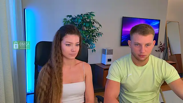 Snapshot of Jony_and_Jessica chatting on 11, 7, 2026 Jony and Jessica online show from 11, 7, 2026