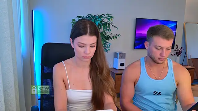 Snapshot of Jony_and_Jessica chatting on 24, 7, 2026 Jony and Jessica online show from 24, 7, 2026