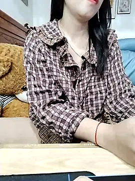 Snapshot of cream1299 chatting on 12, 2, 2025 cream1299 online show from 12, 2, 2025