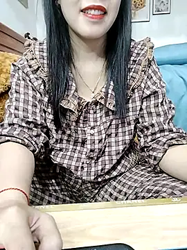 Snapshot of cream1299 chatting on 15, 2, 2025 cream1299 online show from 15, 2, 2025