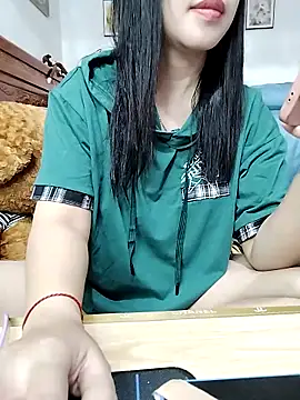 Snapshot of cream1299 chatting on 20, 2, 2025 cream1299 online show from 20, 2, 2025