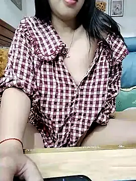 Snapshot of cream1299 chatting on 21, 2, 2025 cream1299 online show from 21, 2, 2025