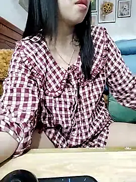 Snapshot of cream1299 chatting on 22, 2, 2025 cream1299 online show from 22, 2, 2025
