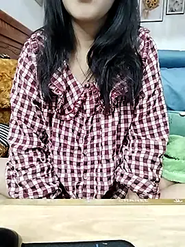 Snapshot of cream1299 chatting on 22, 2, 2025 cream1299 online show from 22, 2, 2025