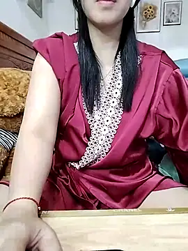 Snapshot of cream1299 chatting on 11, 3, 2025 cream1299 online show from 11, 3, 2025