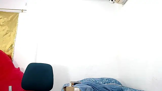 Snapshot of camilavagina24 chatting on 31, 1, 2025 camilavagina24 online show from 31, 1, 2025