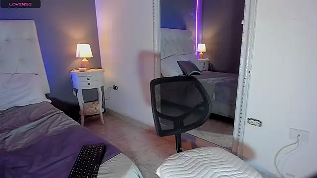 Melinahills online show from 9, 12, 2024