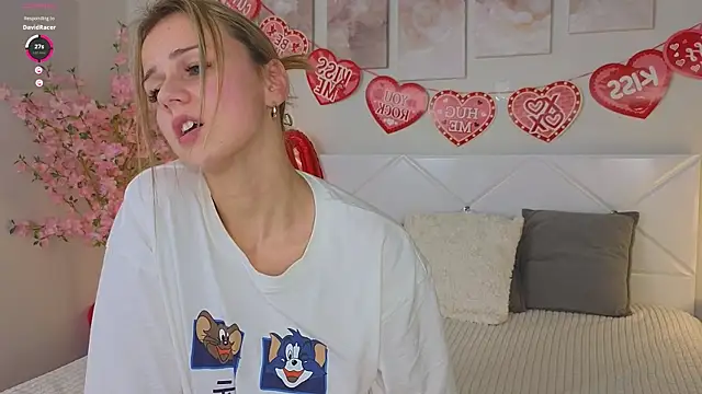 Snapshot of Wendy_D0ll chatting on 13, 2, 2025 Wendy D0ll online show from 13, 2, 2025