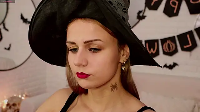 Snapshot of Wendy_D0ll chatting on 31, 10, 2025 Wendy D0ll online show from 31, 10, 2025