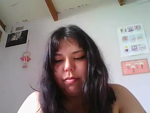 scarletttlove online show from 10, 4, 2026