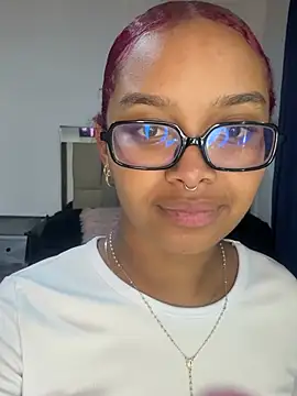 Snapshot of gretell_evans chatting on 21, 2, 2026 gretell evans online show from 21, 2, 2026