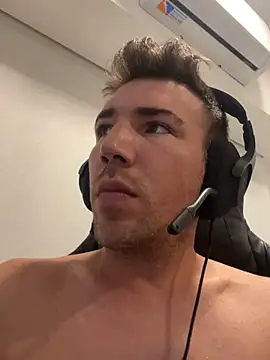 Snapshot of fedex_c2c chatting on 2, 3, 2026 fedex c2c online show from 2, 3, 2026