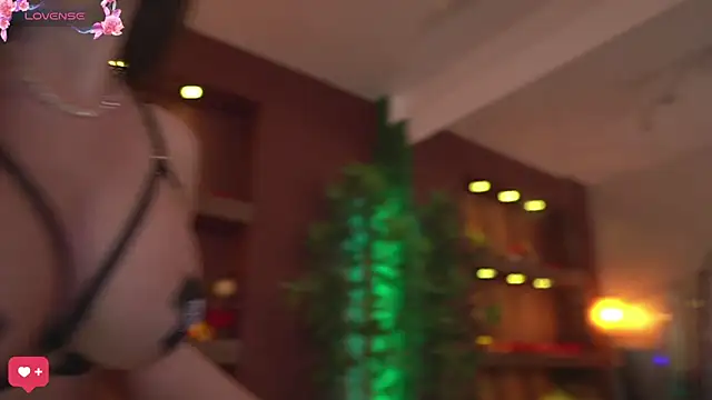 JustinneJade online show from 18, 12, 2024