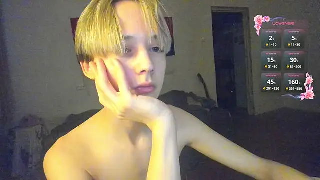 Vampirella GS online show from 19, 4, 2026