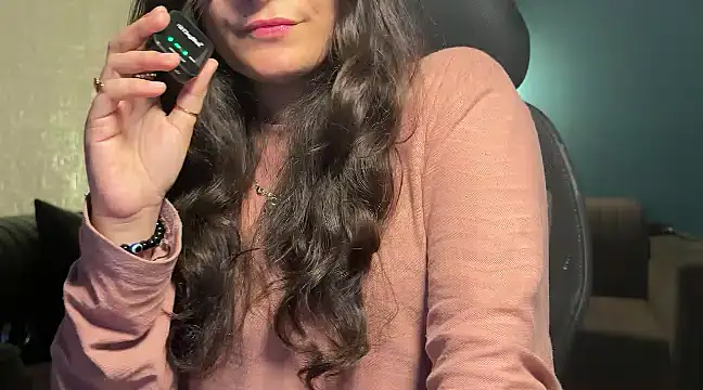 demieliss online show from 15, 12, 2024