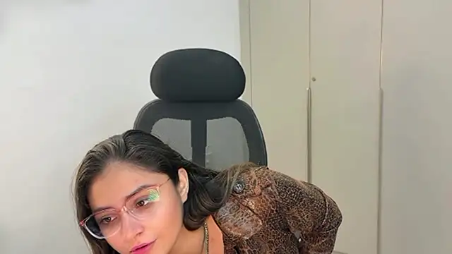 demieliss online show from 5, 1, 2026