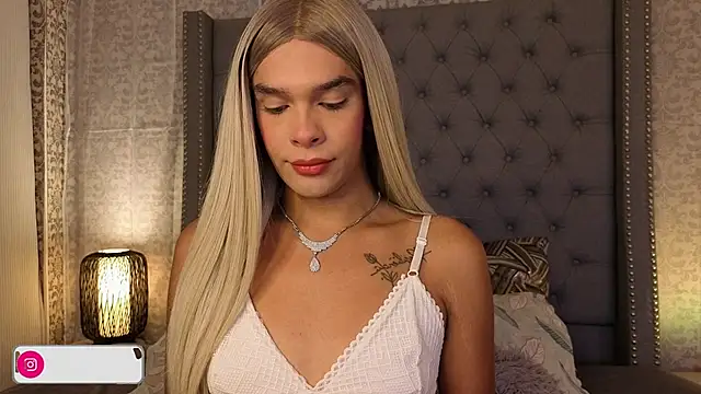 Shantal Joness online show from 1, 10, 2025