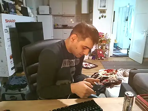 mihaimichael online show from 4, 11, 2025