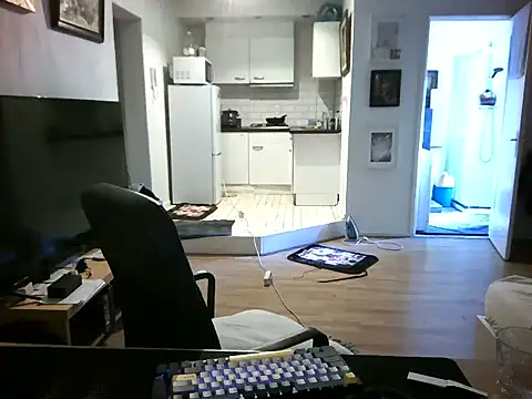 mihaimichael online show from 3, 7, 2026