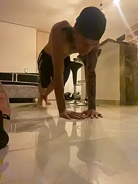 Snapshot of Herem369 chatting on 7, 11, 2025 Herem369 online show from 7, 11, 2025