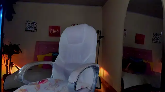 Snapshot of keyla_roberts777 chatting on 17, 12, 2024 keyla roberts777 online show from 17, 12, 2024
