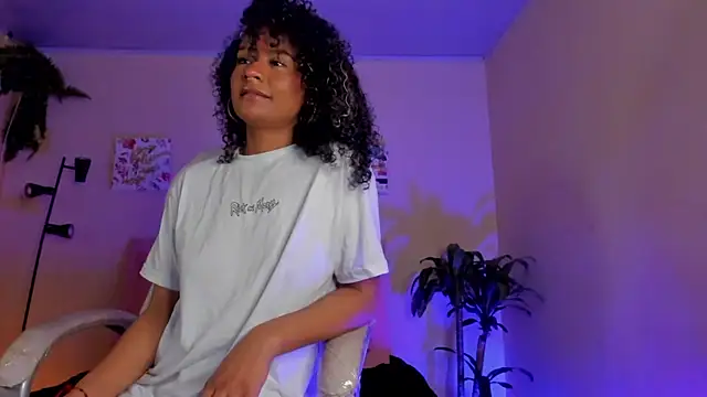 Snapshot of keyla_roberts777 chatting on 13, 2, 2025 keyla roberts777 online show from 13, 2, 2025