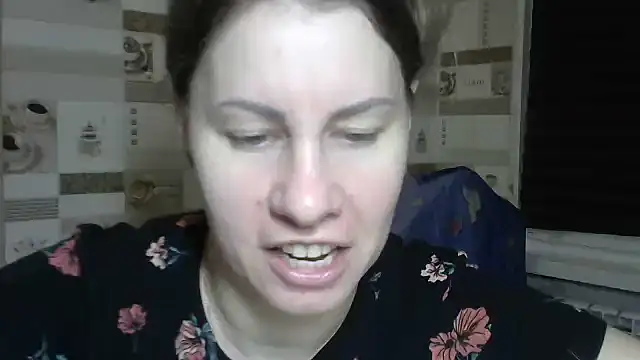 Snapshot of TherestlessKitty chatting on 4, 12, 2025 TherestlessKitty online show from 4, 12, 2025