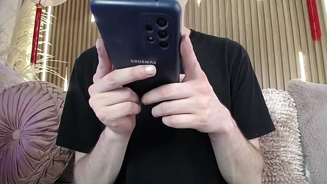 Tayzon Foxxx online show from 26, 3, 2026