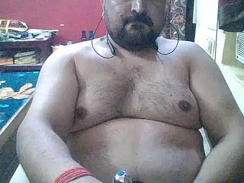 Snapshot of ARYANAVAILABLE chatting on 23, 10, 2025 ARYANAVAILABLE online show from 23, 10, 2025